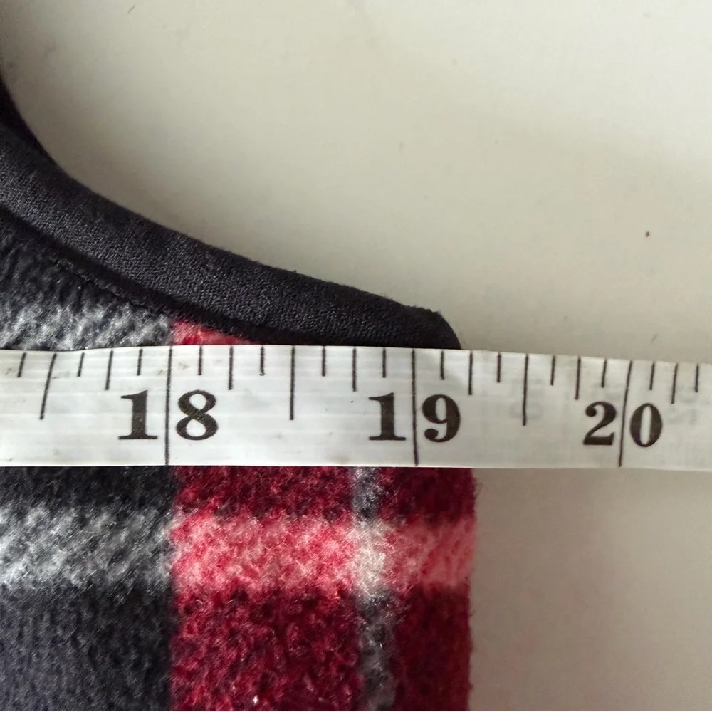 Talbots‎ Small Petite thermawarmth red black plaid vest Women’s Reversible
